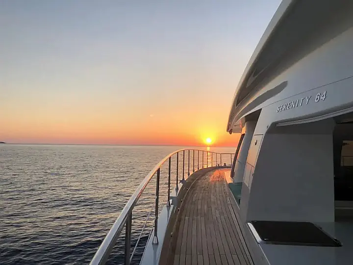 Serenity 64 LUXE - 