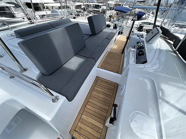 Lagoon 46 - 