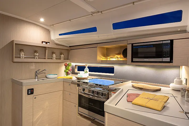 Sunsail 42 - 
