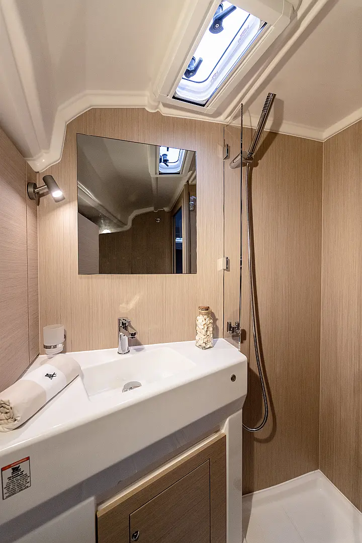 Sunsail 42 - 
