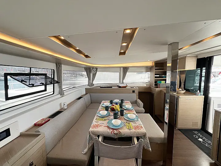 Lagoon 46 - 