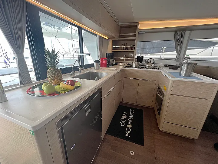 Lagoon 46 - 