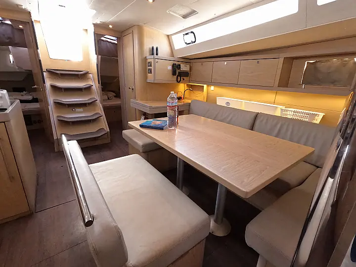 Beneteau Oceanis 48  - 