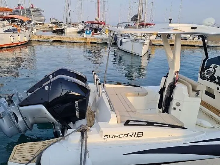 SuperRIB 9 - 