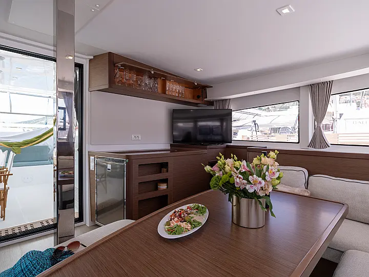 Lagoon 42 - 