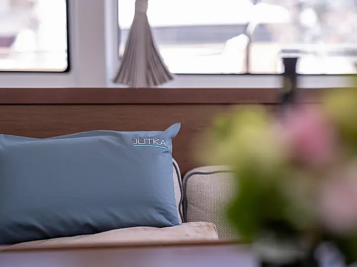 Lagoon 42 - 