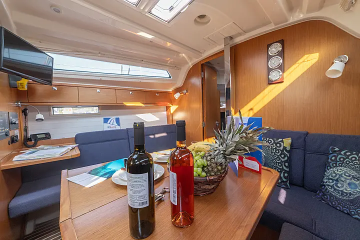 Bavaria Cruiser 37 (3 cab.) - 