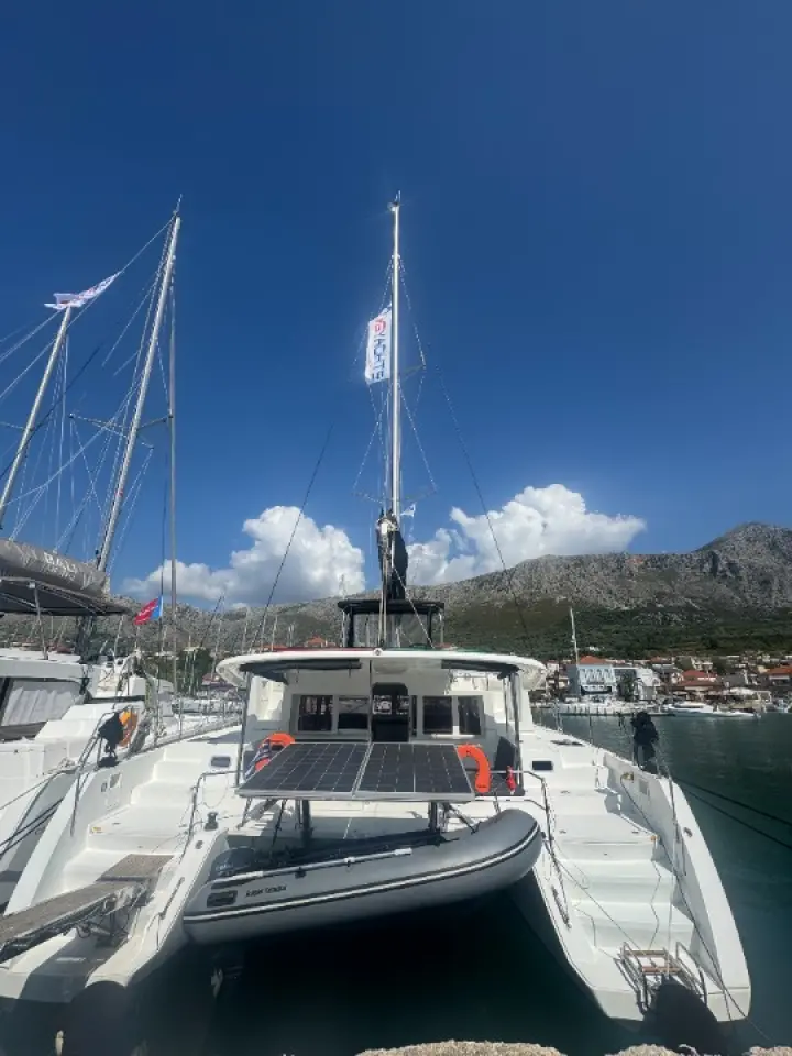 Lagoon 450 F (4 cab.) - 