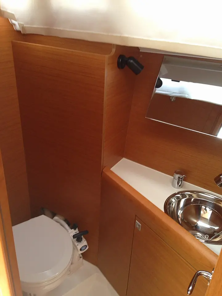 Sun Odyssey 349 (3 cab.) - 