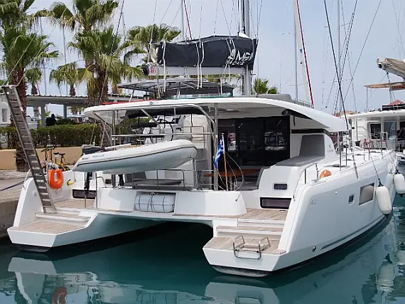 Lagoon 42 (4 cab)