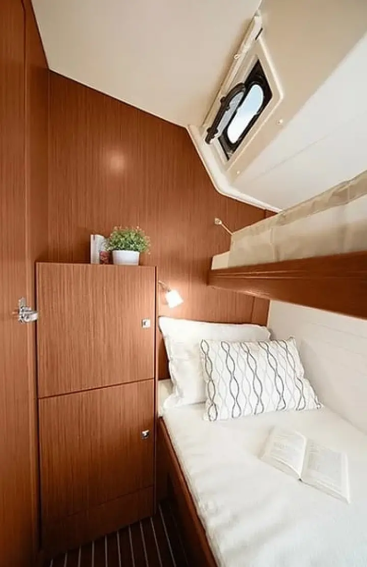 Bavaria Cruiser 51 (5 cab.) - 
