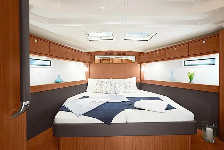 Bavaria Cruiser 51 (5 cab.) - 