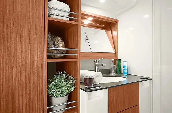 Bavaria Cruiser 51 (5 cab.) - 