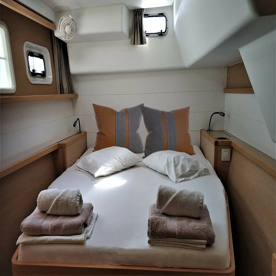 Lagoon 450 F (4 cab) - 