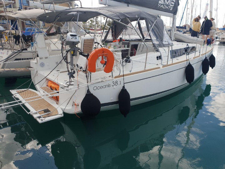 Oceanis 38.1 (3 cab.) - 