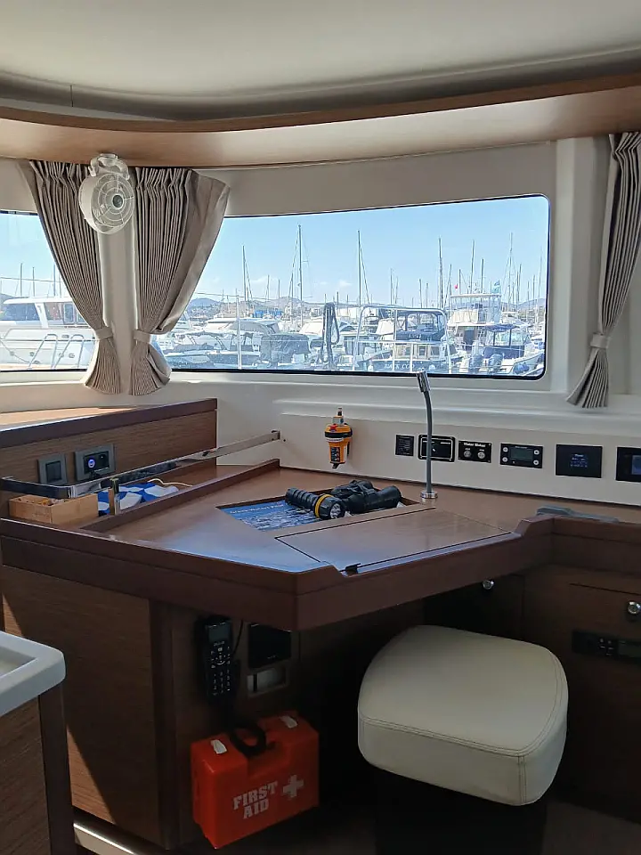 Lagoon 46  - 