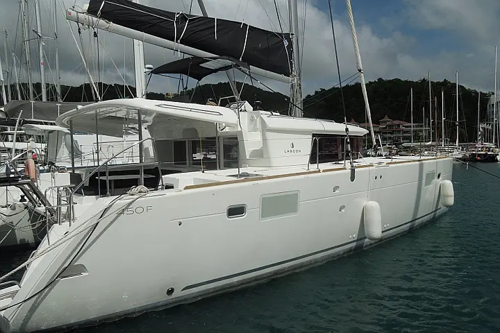 Lagoon 450F - 