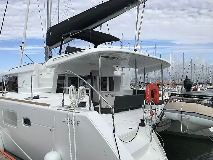 Lagoon 450F - 
