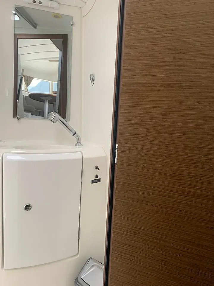 Lagoon 380 - 