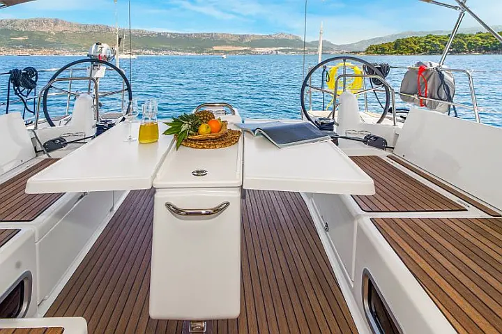 Sun Odyssey 490 - 