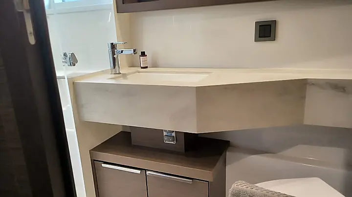 Lagoon 46  - 