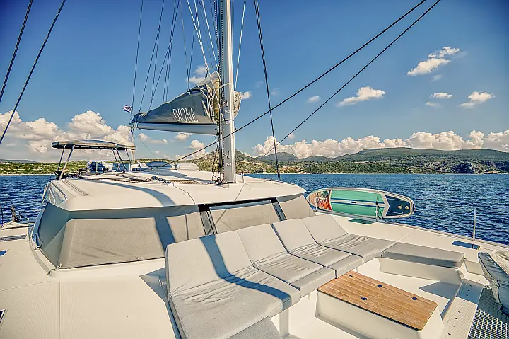 Aura 51 - 