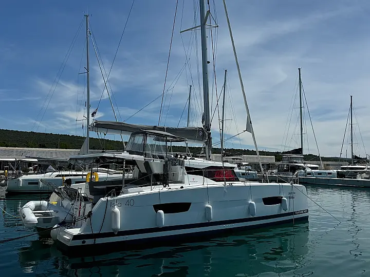 Isla 40 - 