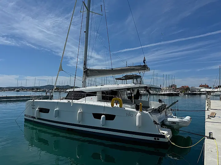 Isla 40 - 