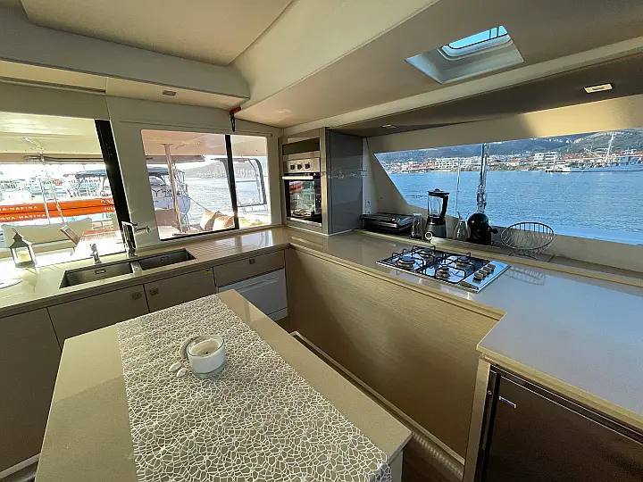 Saba 50 - 