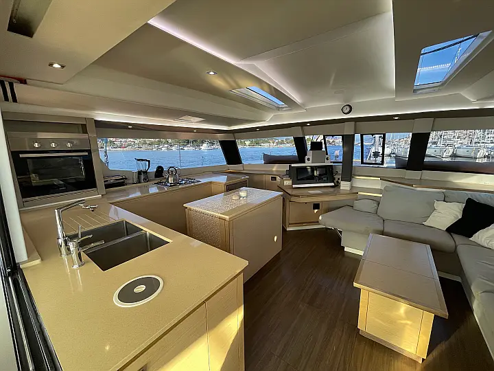 Saba 50 - 