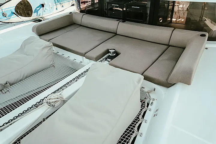 Lagoon 42 - 