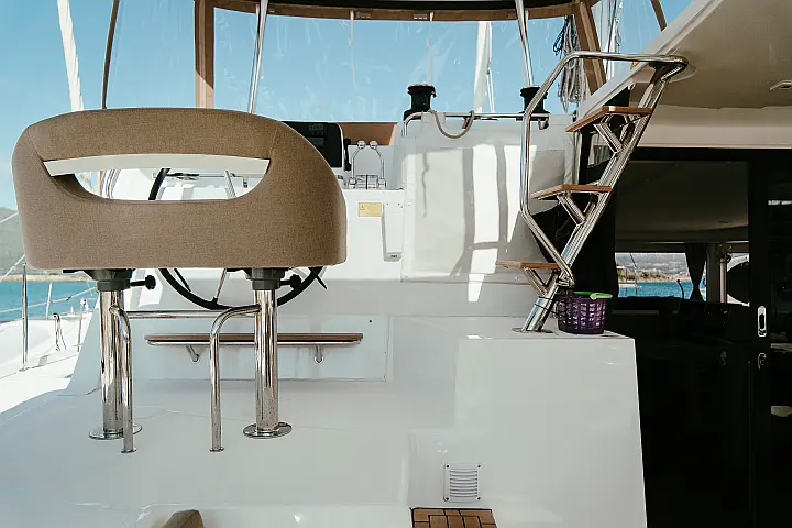 Lagoon 42 - 