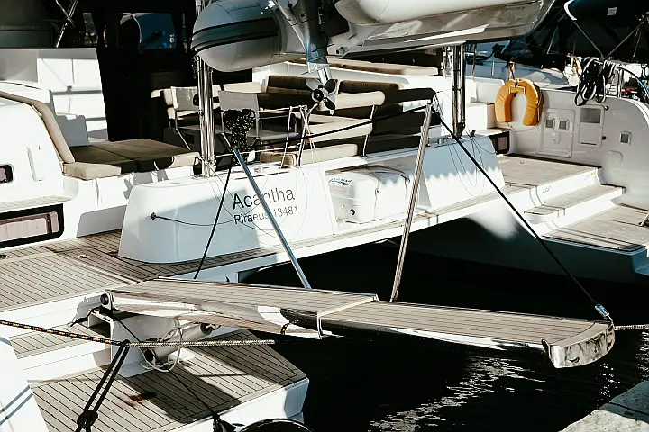 Lagoon 42 - 