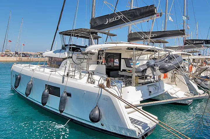 Lagoon 42 A/C & GEN - 