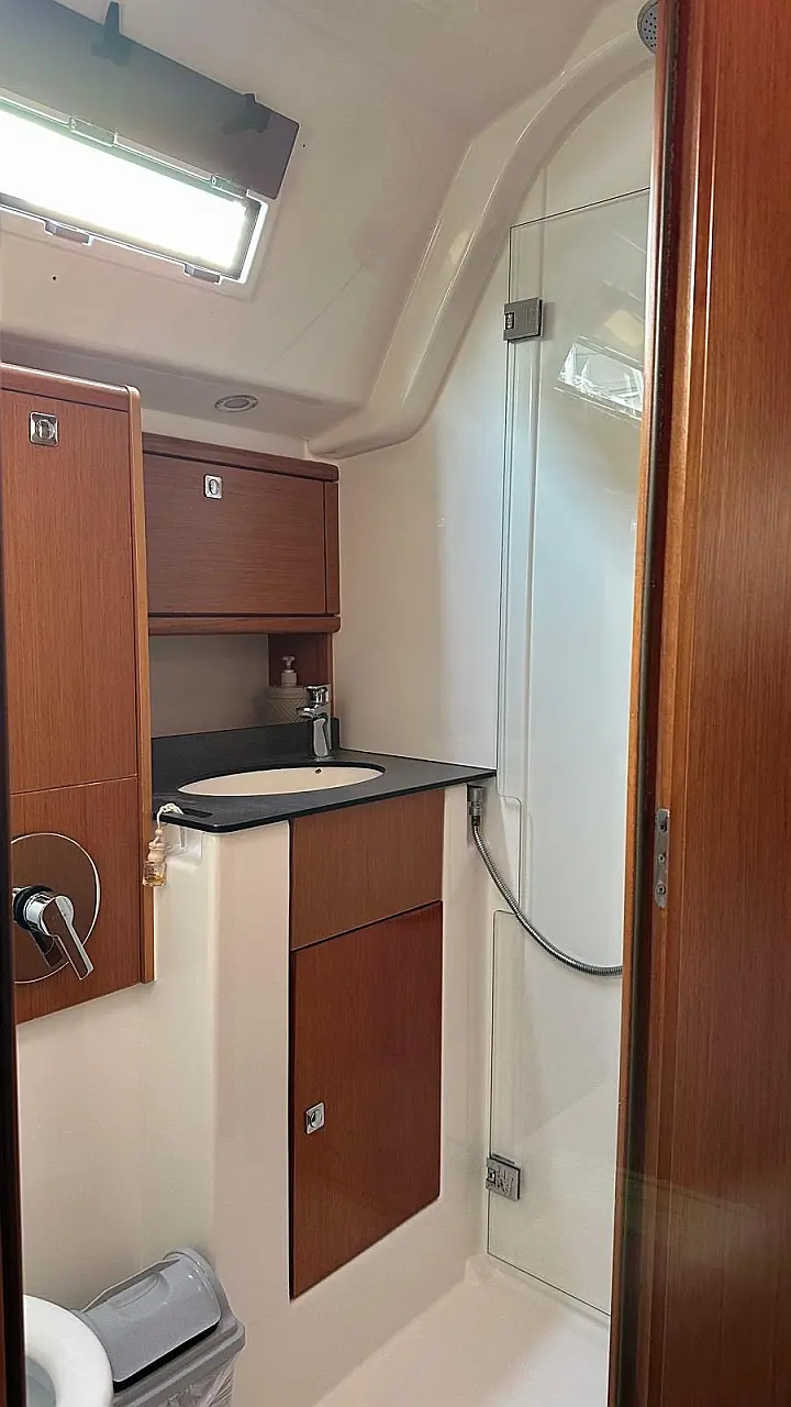 Bavaria Cruiser 51 - 