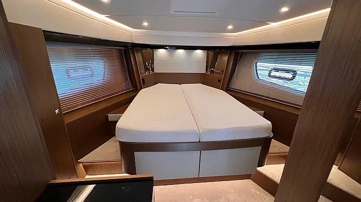 Bavaria Virtess 420 Fly - 