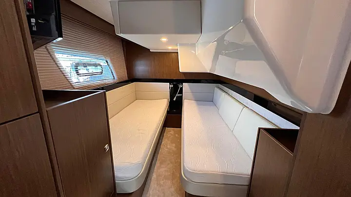 Bavaria Virtess 420 Fly - 
