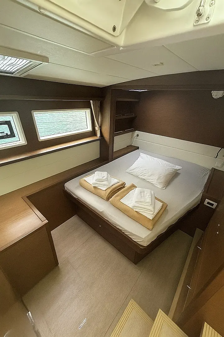 Lagoon 52F - 