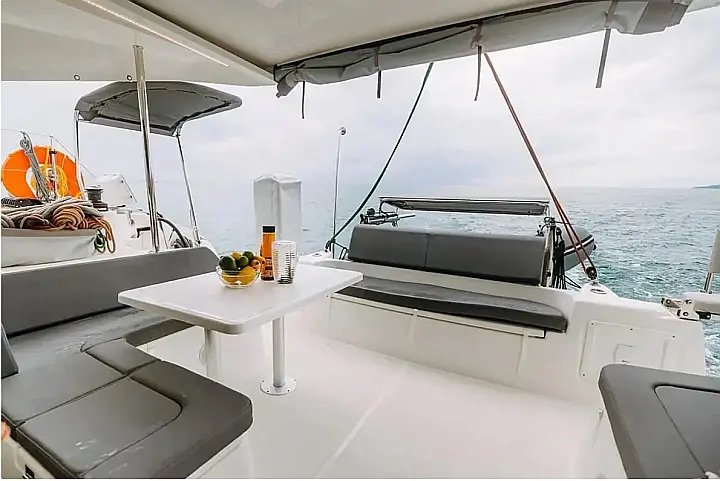 Excess 11 (4 cab.) - 