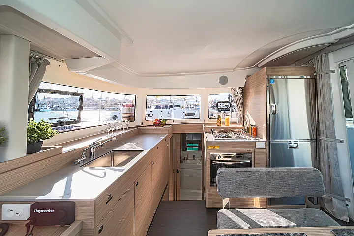 Lagoon 38 - 