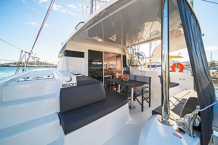 Lagoon 38 - 