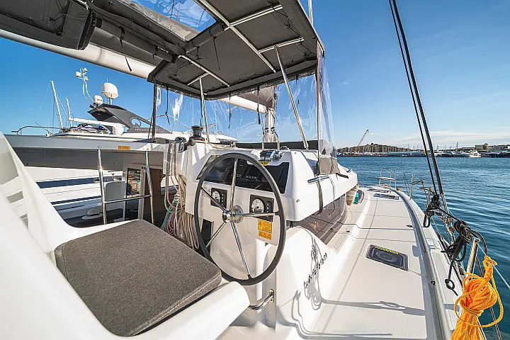Lagoon 38 - 
