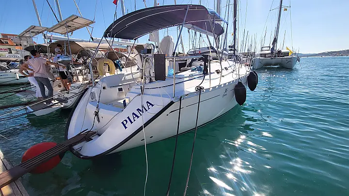 Dufour 36 Classic - 