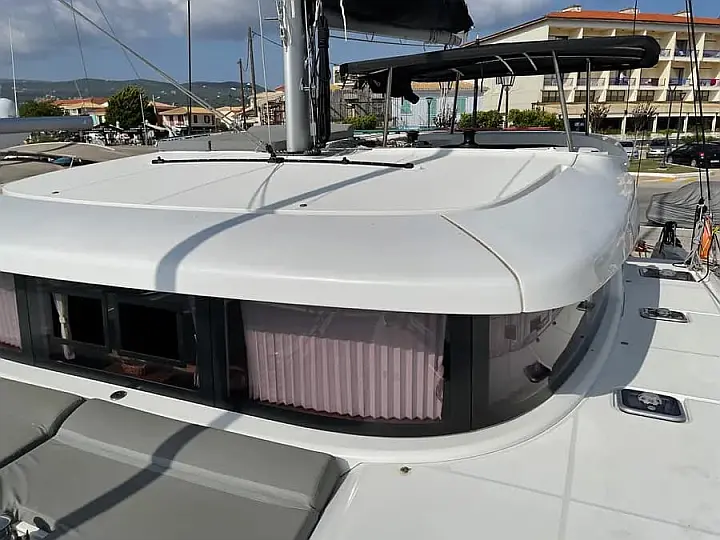 Lagoon 42 - 