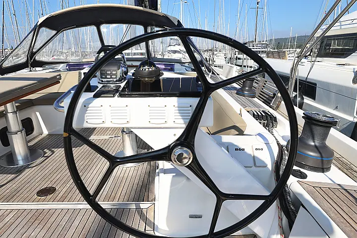 Hanse 575 - 