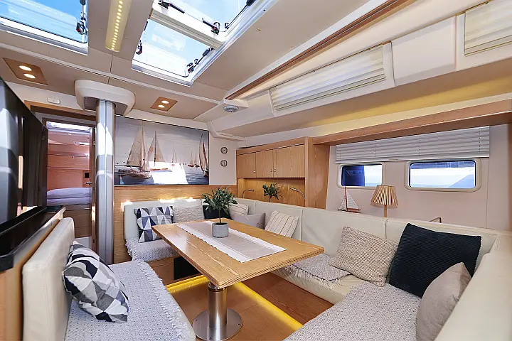 Hanse 575 - 