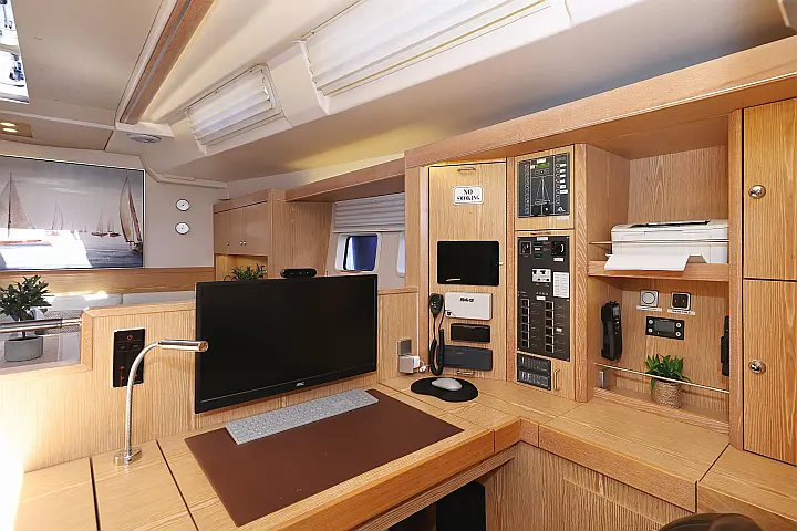 Hanse 575 - 