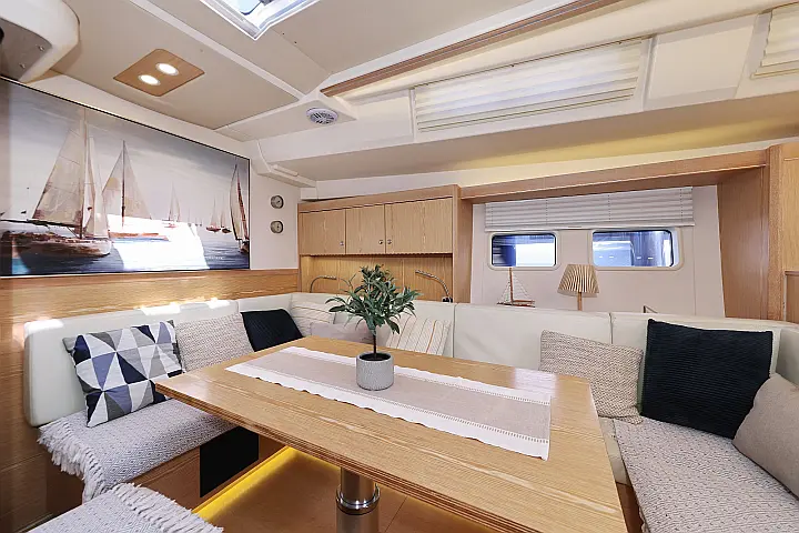 Hanse 575 - 
