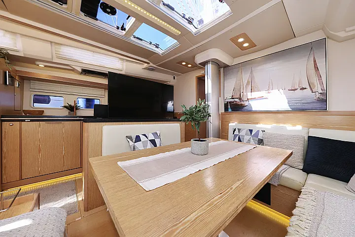 Hanse 575 - 