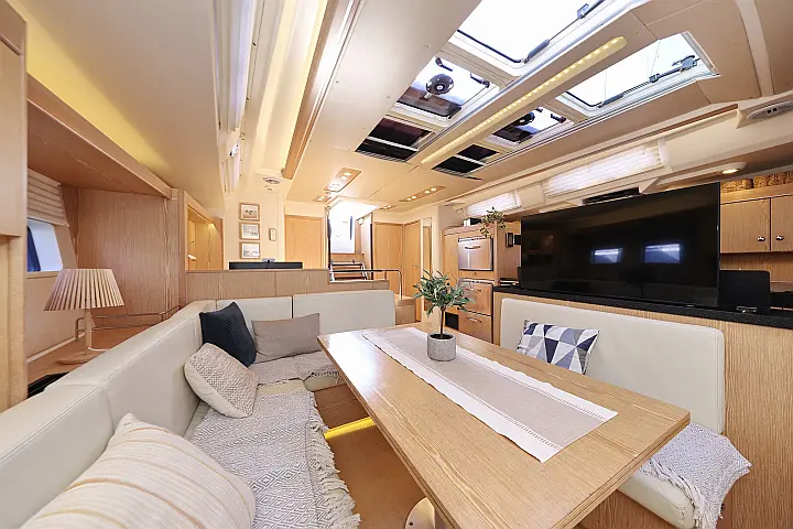 Hanse 575 - 